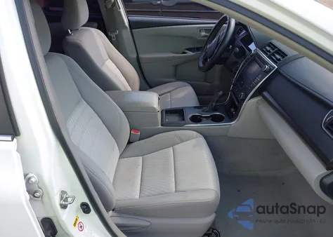 2015 Toyota Camry Le из США, поврежденный, VIN 4T4BF1FK4FR466121